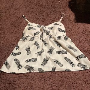 Candie’s light pink pineapple tank top with built in bra, like new